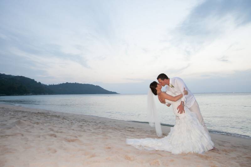 Phuket beach wedding photography