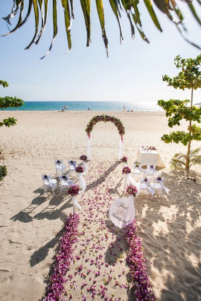 beach wedding Phuket 