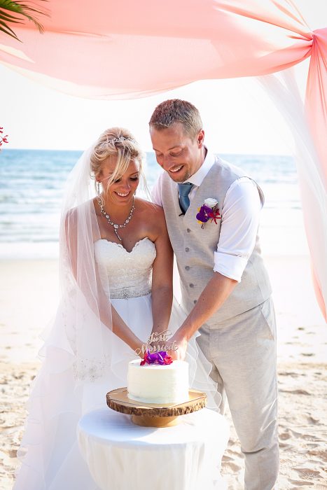 beach wedding