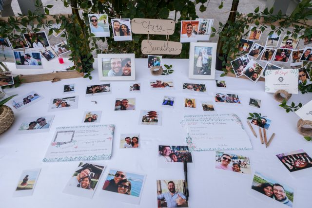 guest book table